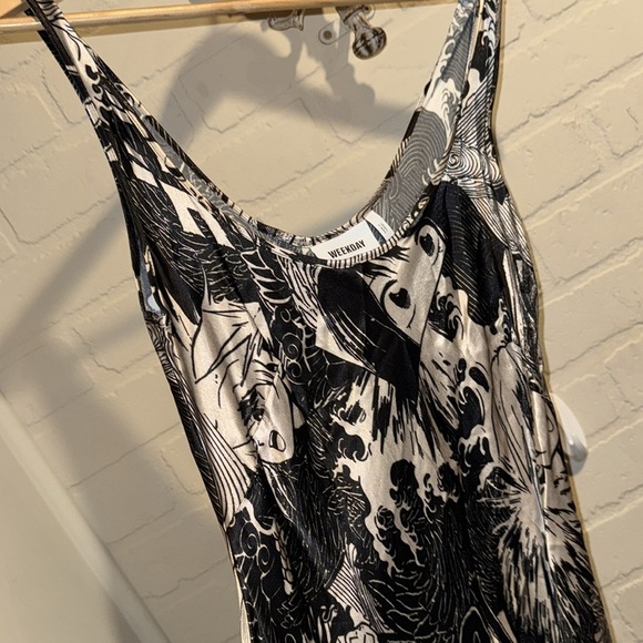 Weekday dress Noemi Manga Anime Satin Midi Dress viscose stretch size 40 - Picture 5 of 6